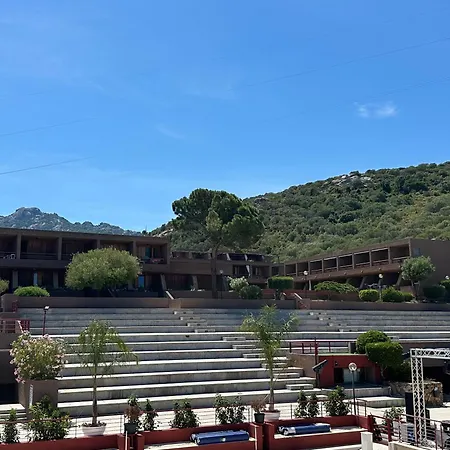 Cugnana Vacanze 아파트 *