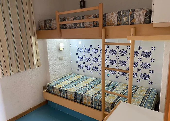 Appartamento Cugnana Vacanze *